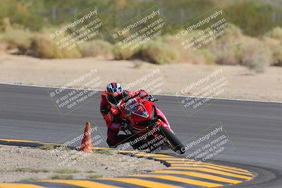 media/Oct-08-2022-SoCal Trackdays (Sat) [[1fc3beec89]]/Turn 10 (945am)/